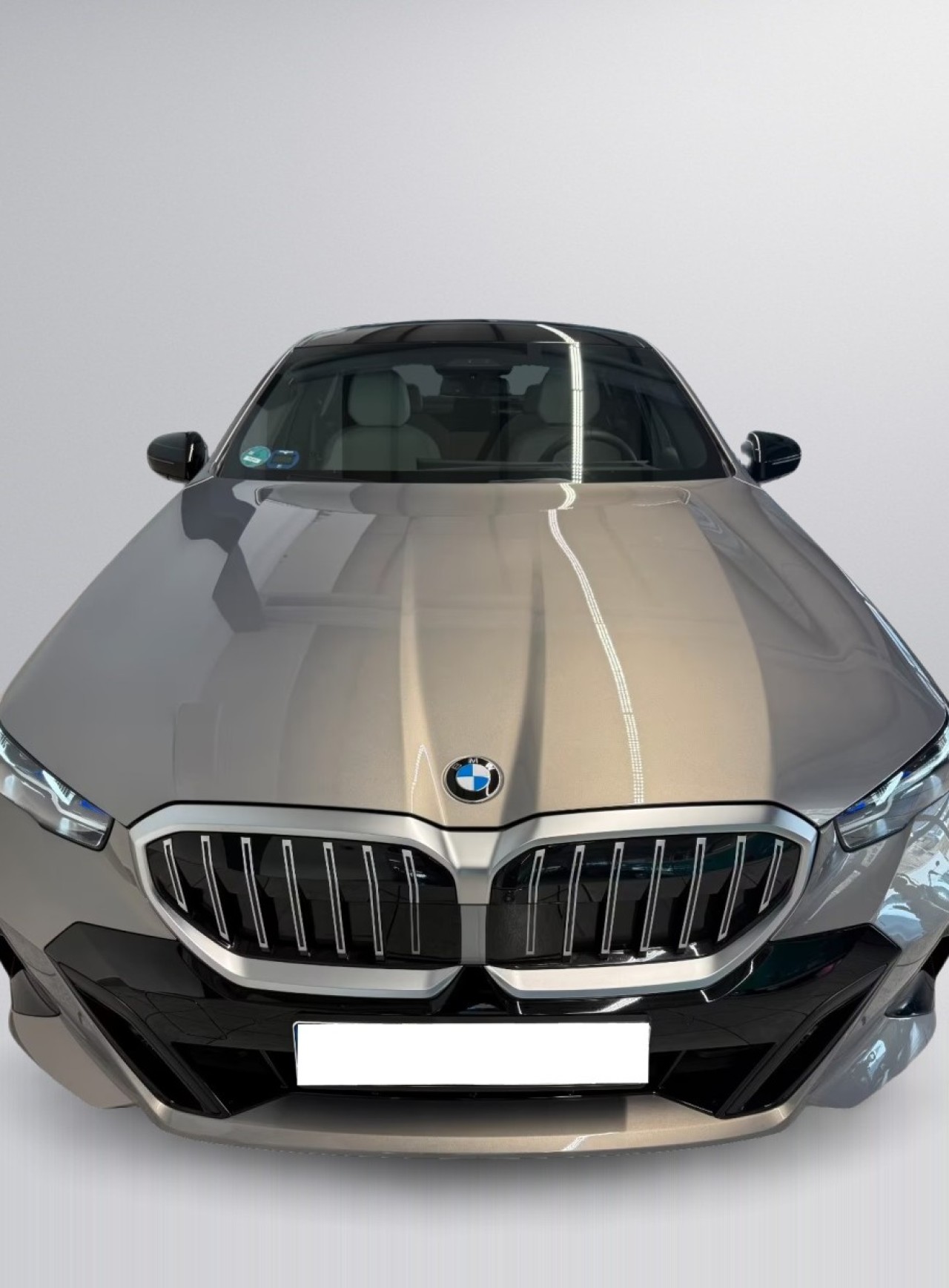 BMW Seria 5 540d xDrive M-Sport (2)