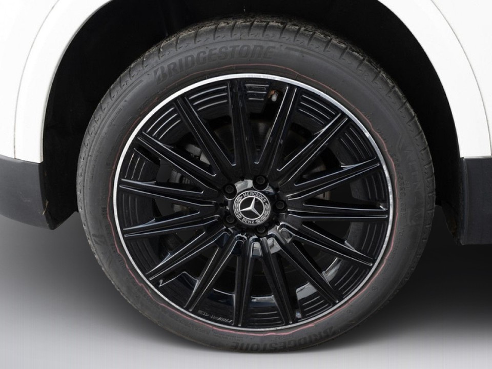 Mercedes-Benz GLA 220d 4MATIC AMG Line - foto 29