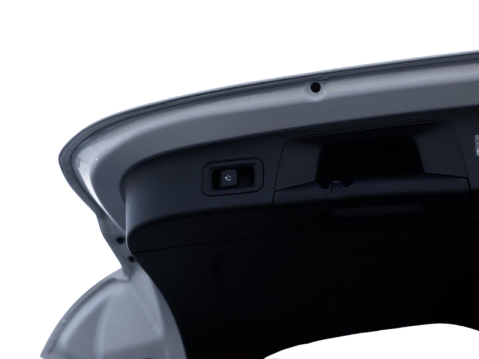 Mercedes-Benz GLA 220d 4MATIC AMG Line - foto 26