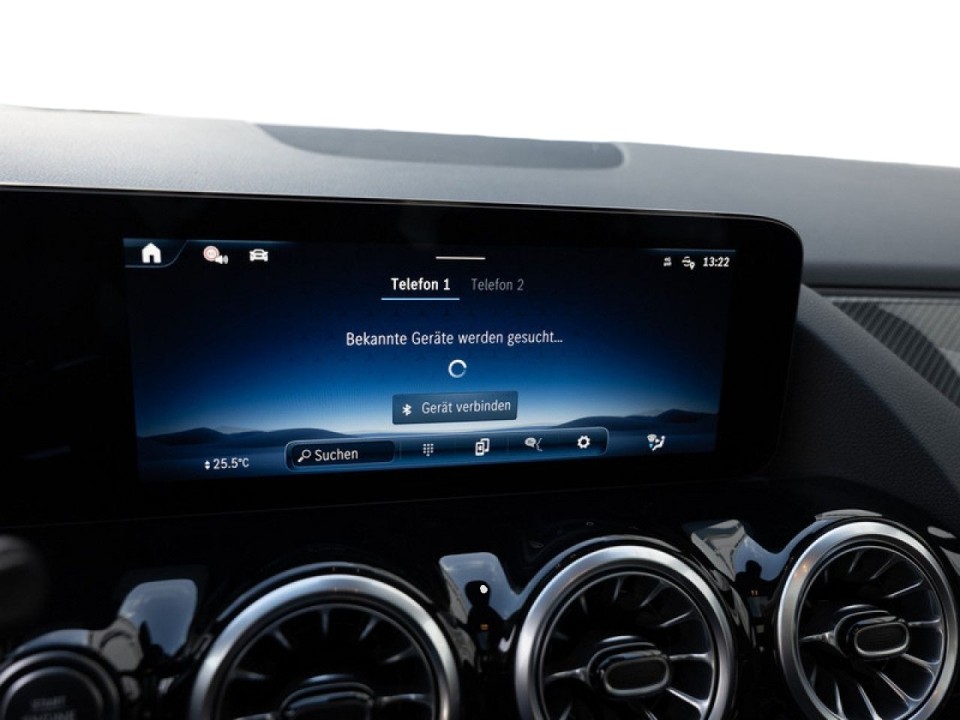 Mercedes-Benz GLA 220d 4MATIC AMG Line - foto 17