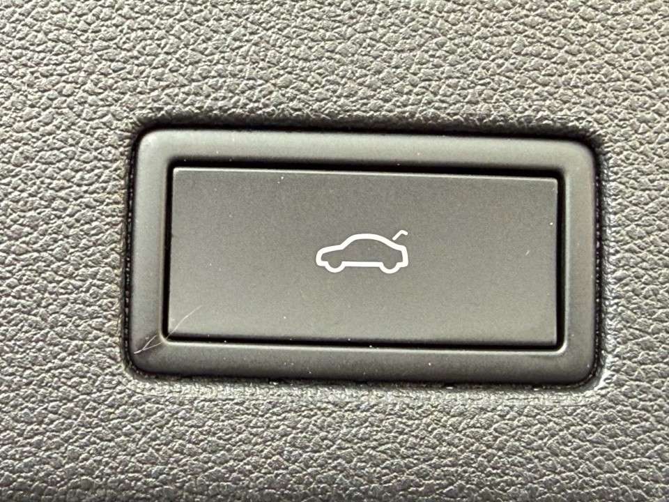 Volkswagen Touareg V6 TSI eHybrid Elegance - foto 26