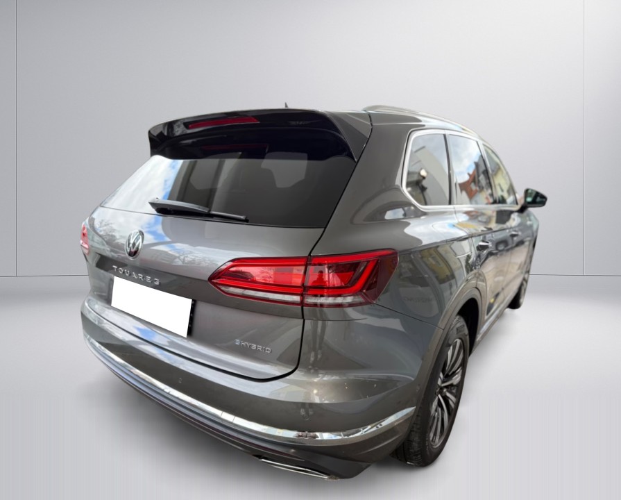 Volkswagen Touareg V6 TSI eHybrid Elegance (2)