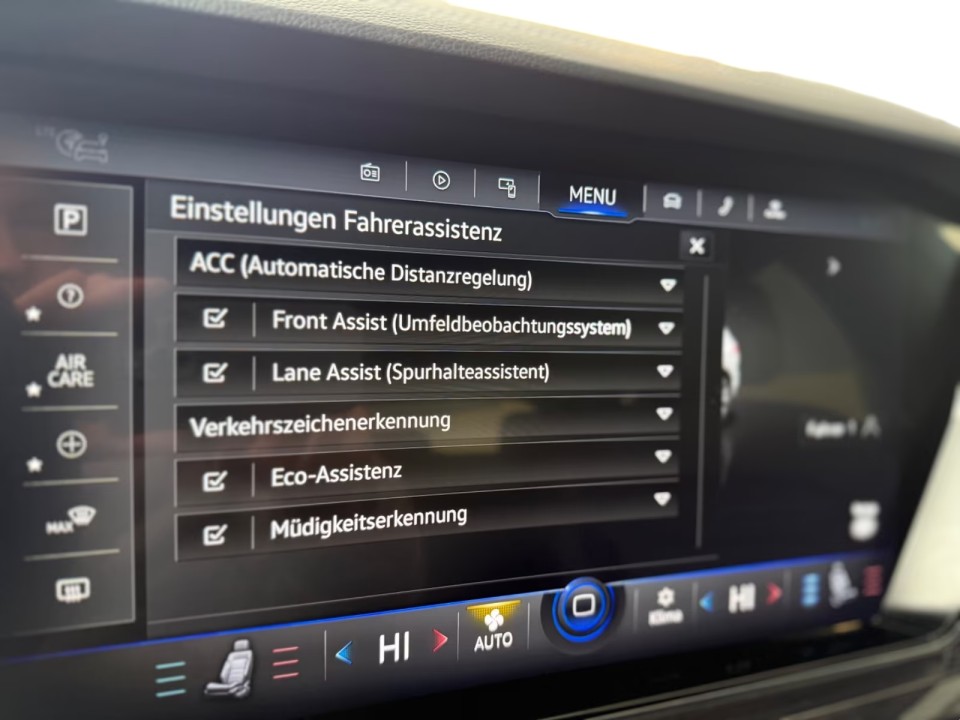 Volkswagen Touareg V6 TSI eHybrid Elegance - foto 22