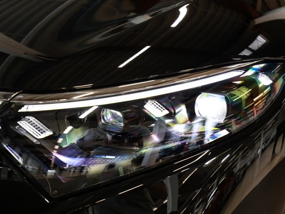 Mercedes-Benz EQS 580 4MATIC AMG Line - foto 27