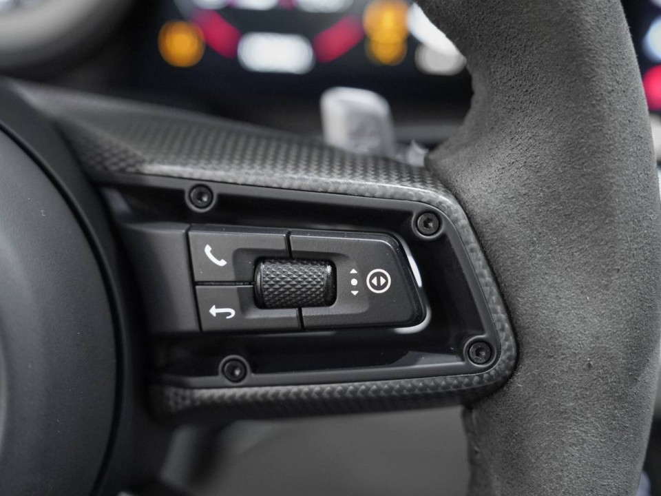 Porsche 911 Turbo S - foto 19