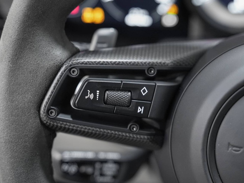 Porsche 911 Turbo S - foto 24