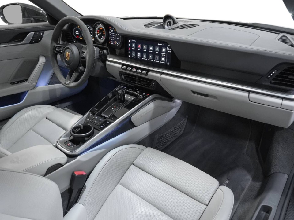 Porsche 911 Turbo S - foto 12