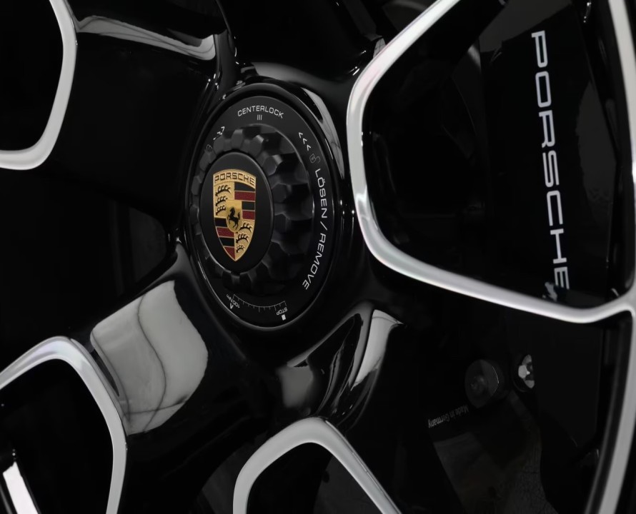 Porsche 911 Turbo S - foto 35