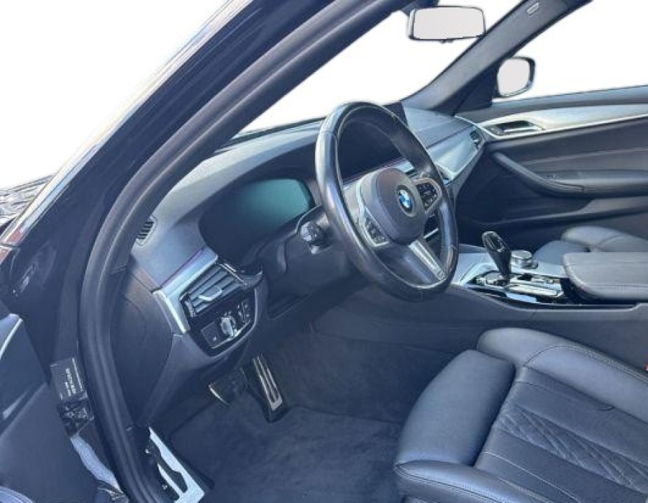 BMW Seria 5 520d xDrive - foto 7