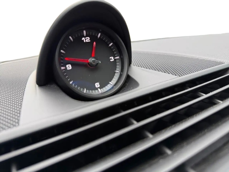 Porsche Panamera 4 Platinum Edition - foto 14