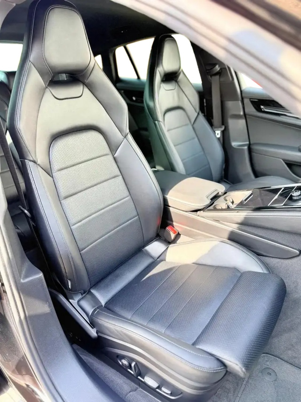 Porsche Panamera - foto 13