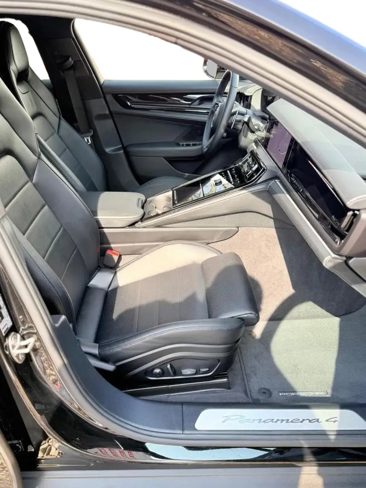 Porsche Panamera - foto 14