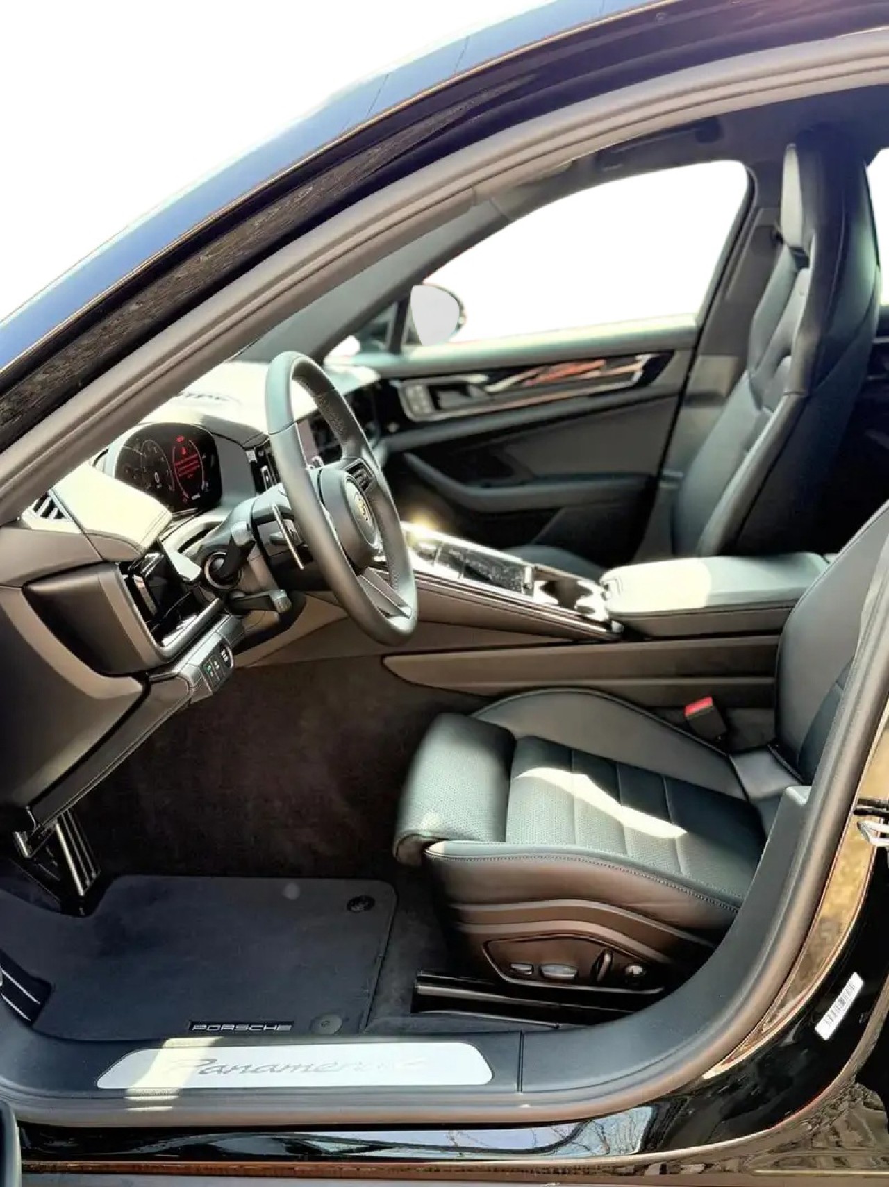 Porsche Panamera - foto 8