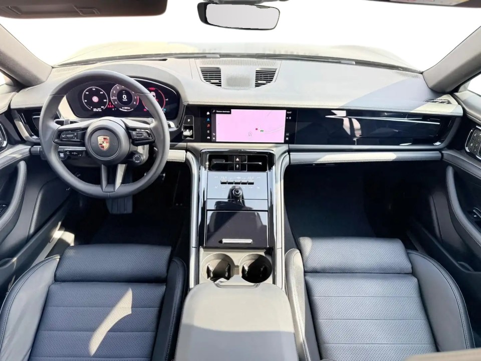 Porsche Panamera - foto 17