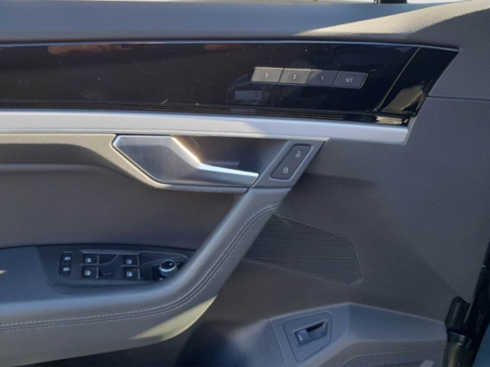 Volkswagen Touareg Elegance - foto 16