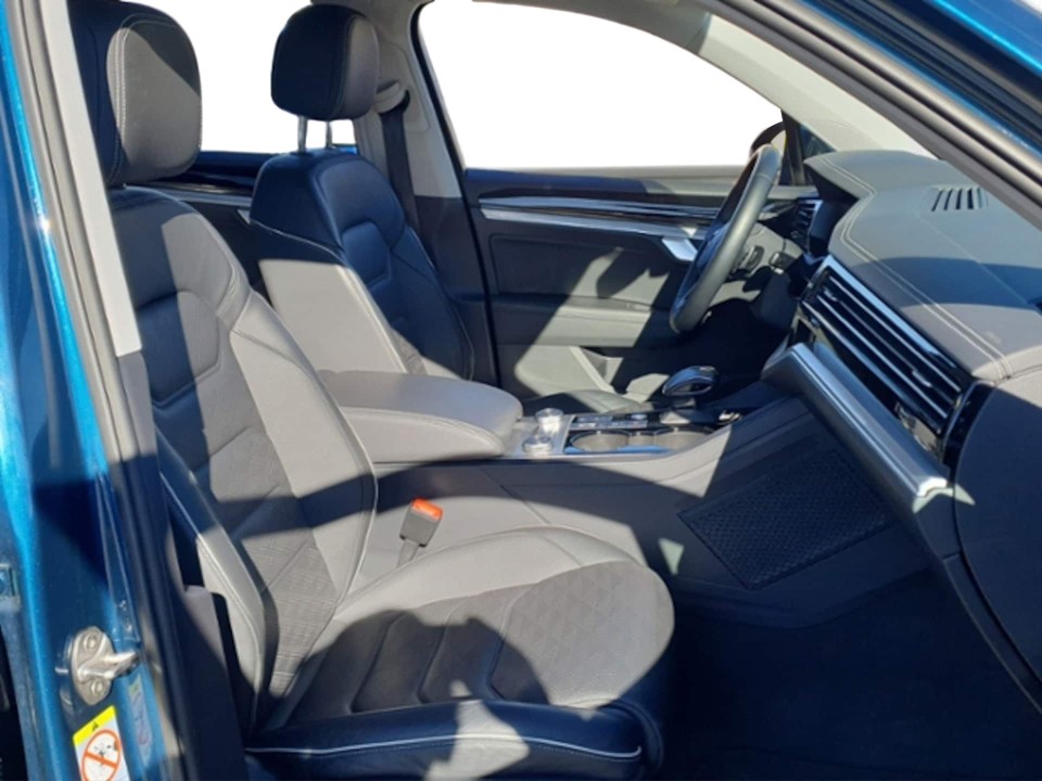 Volkswagen Touareg Elegance - foto 12