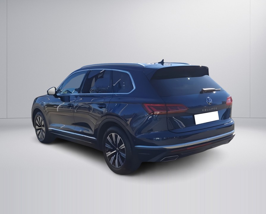 Volkswagen Touareg Elegance (5)