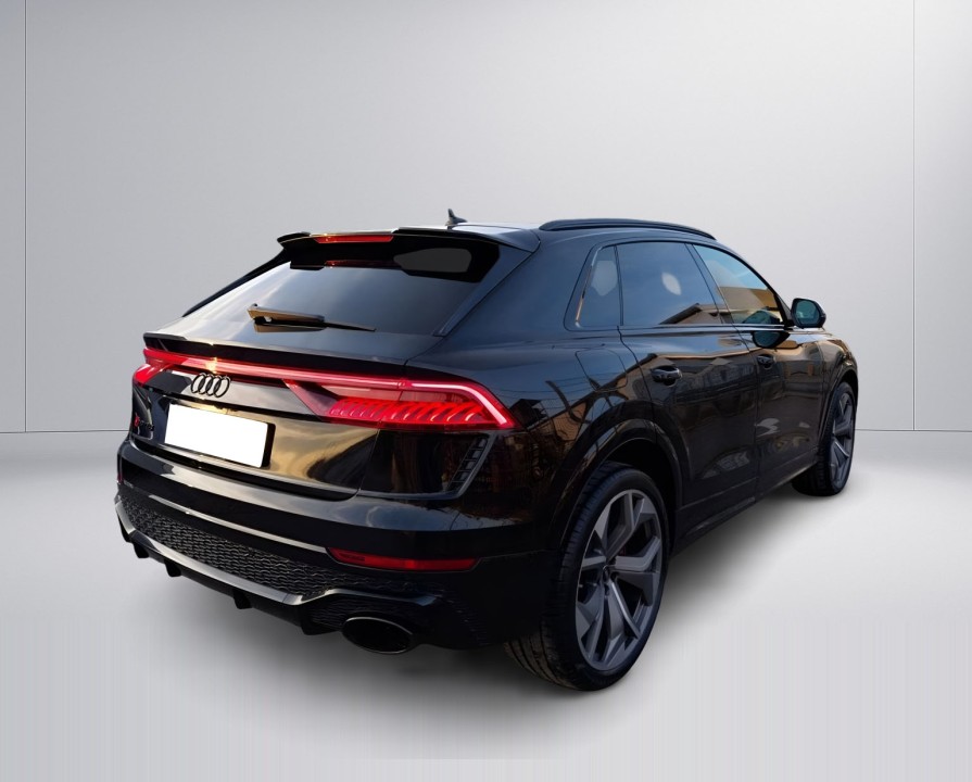 Audi RS Q8 TFSI Quattro Tiptronic (3)