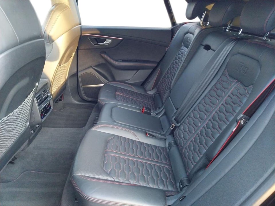 Audi RS Q8 TFSI Quattro Tiptronic - foto 11