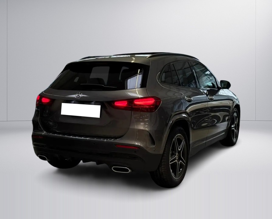 Mercedes-Benz GLA 220d 4MATIC AMG - foto 6