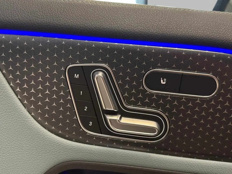 Mercedes-Benz GLA 220d 4MATIC AMG - foto 19