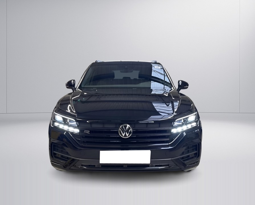 Volkswagen Touareg R-Line 4Motion (2)