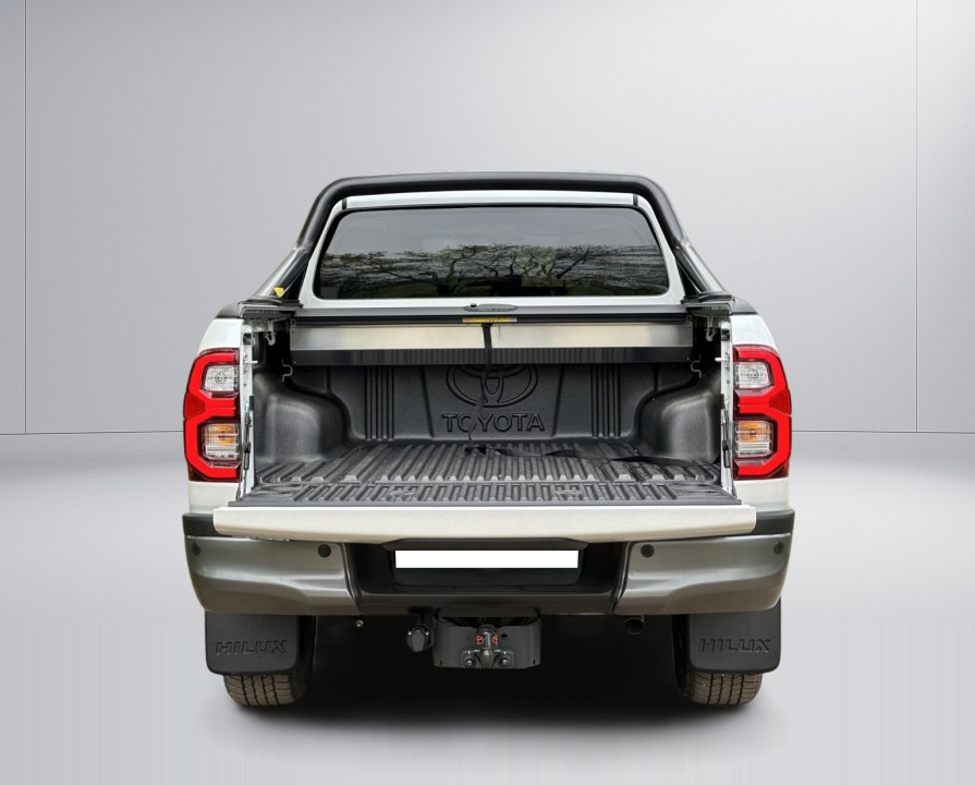 Toyota Hilux Invincible - foto 7