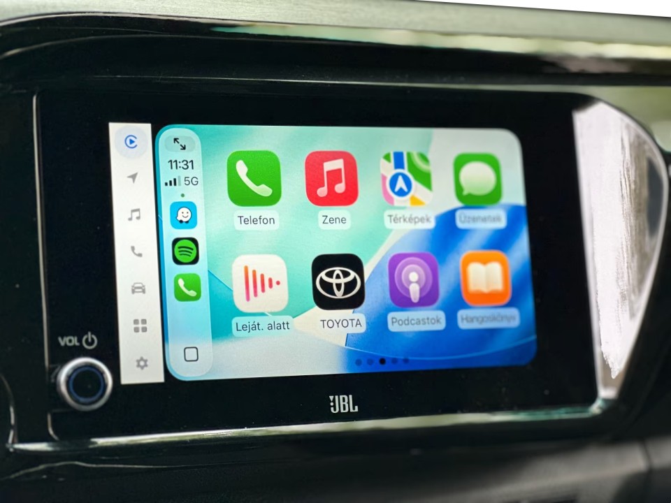 Toyota Hilux Invincible - foto 19