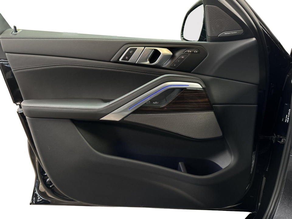 BMW X6 xDrive30d M-Sport - foto 12