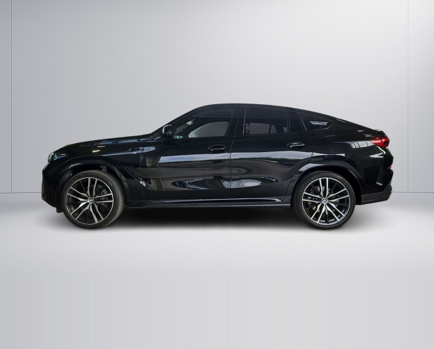 BMW X6 xDrive30d M-Sport (5)