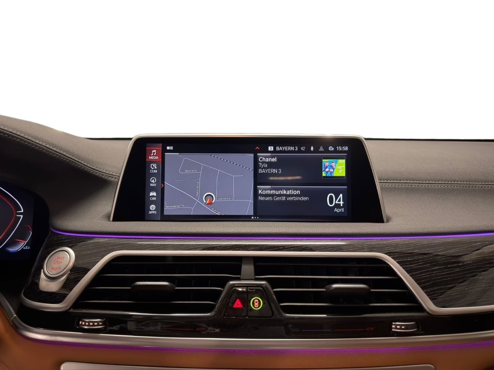 BMW Seria 7 xDrive740d - foto 15