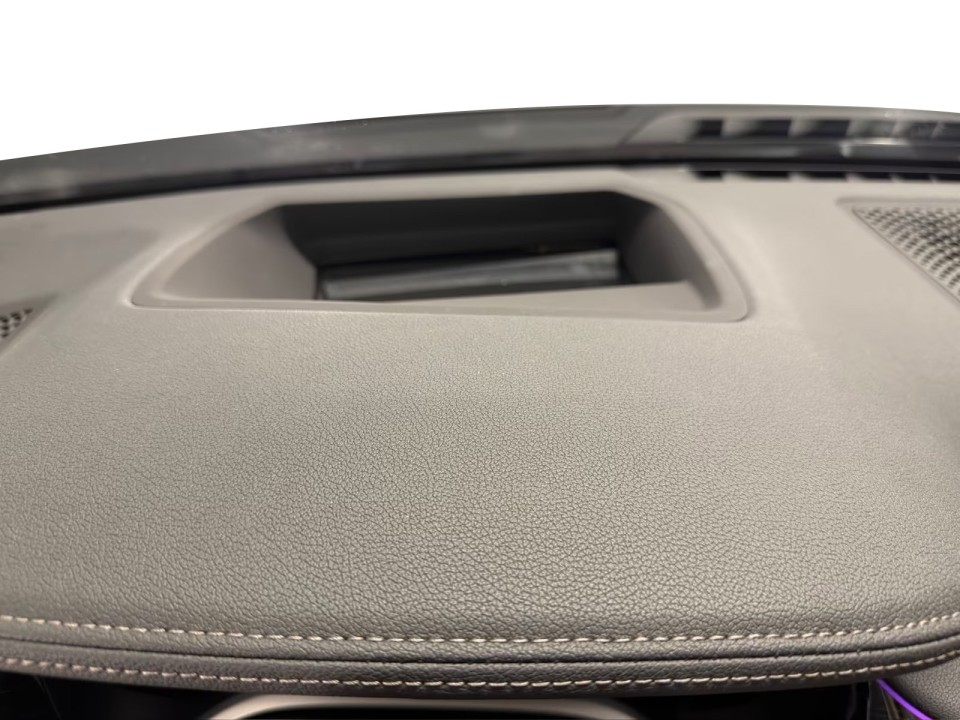 BMW Seria 7 xDrive740d - foto 17