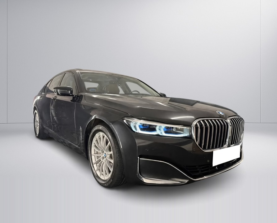 BMW Seria 7 xDrive740d