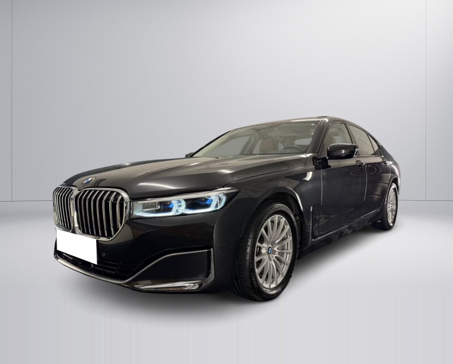 BMW Seria 7 xDrive740d (5)