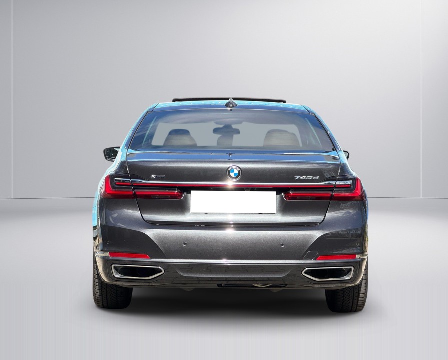 BMW Seria 7 xDrive740d (3)