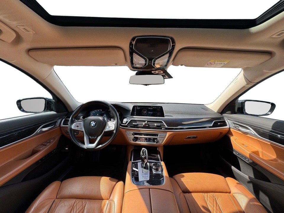 BMW Seria 7 xDrive740d - foto 9