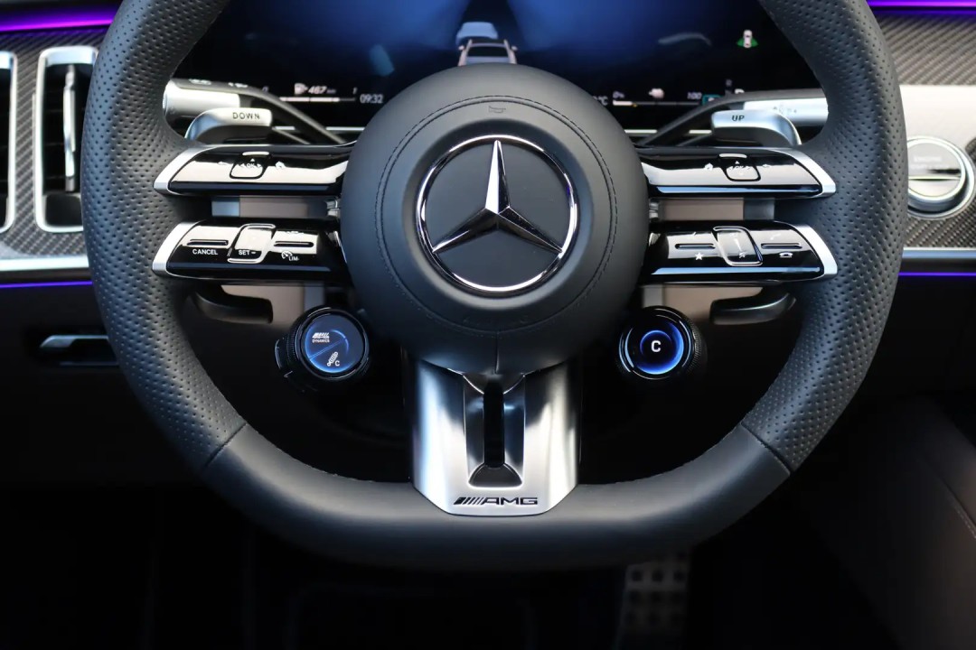 Mercedes-Benz S 63 AMG - foto 15