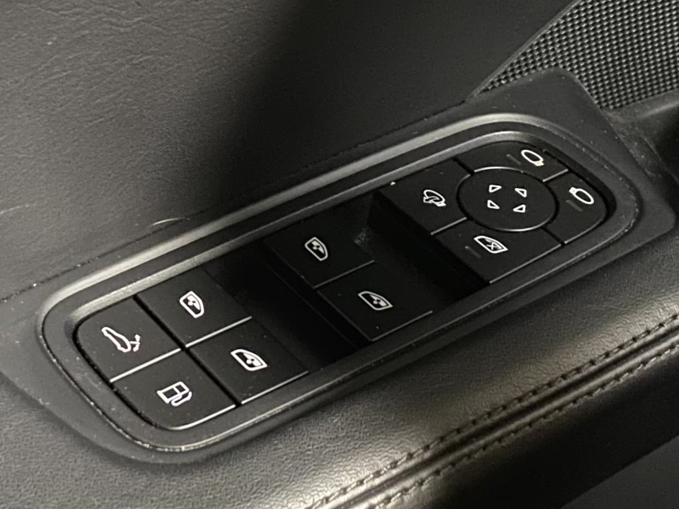 Porsche Cayenne E-Hybrid - foto 18