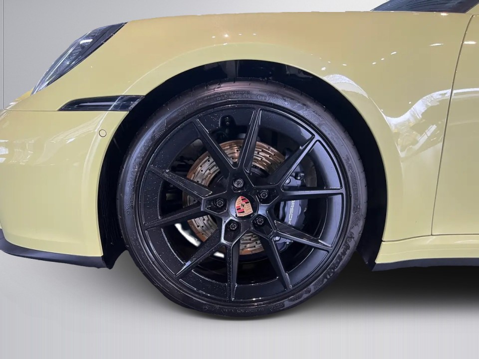 Porsche 911 Carrera - foto 26