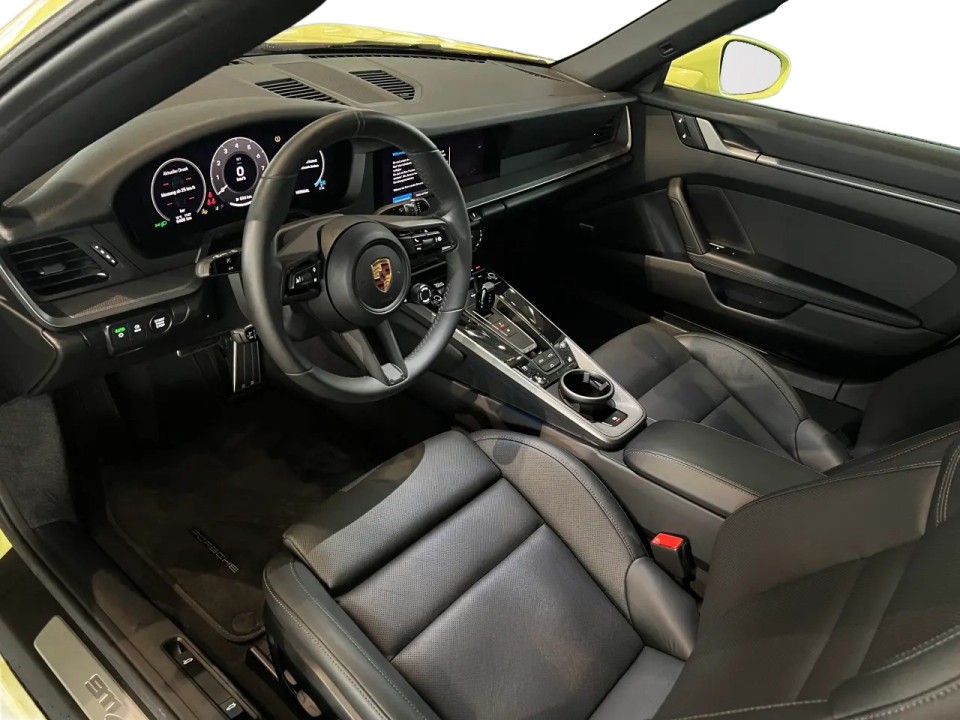 Porsche 911 Carrera - foto 10