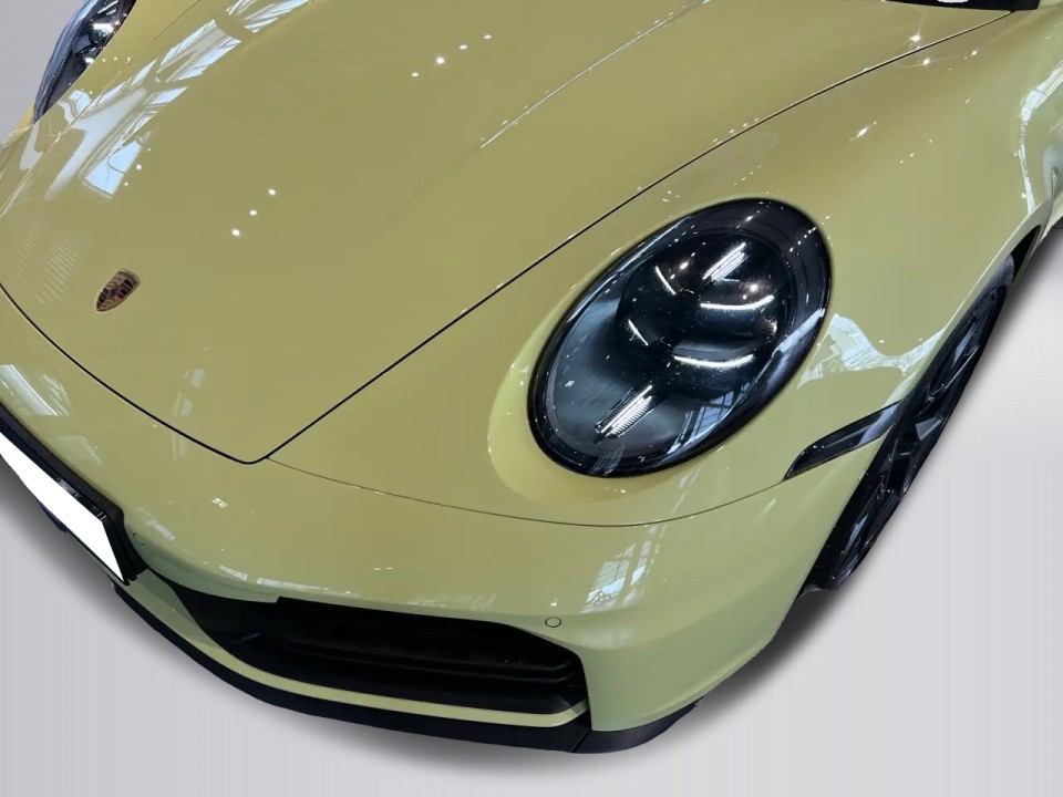 Porsche 911 Carrera - foto 24