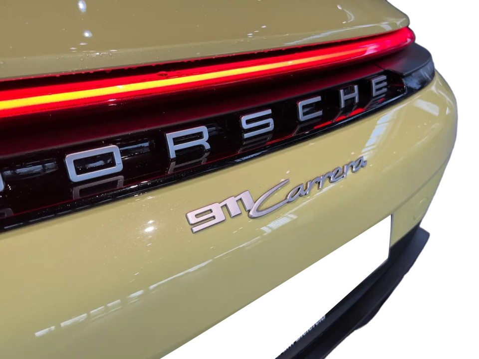 Porsche 911 Carrera - foto 23