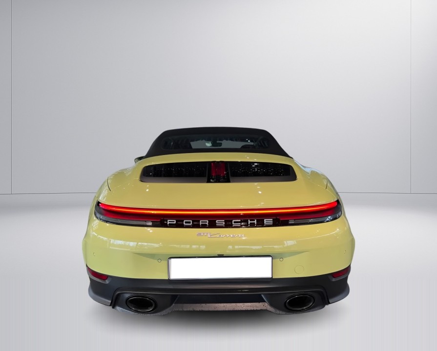 Porsche 911 Carrera (4)