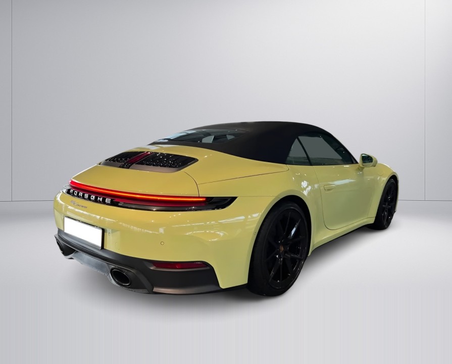 Porsche 911 Carrera (3)