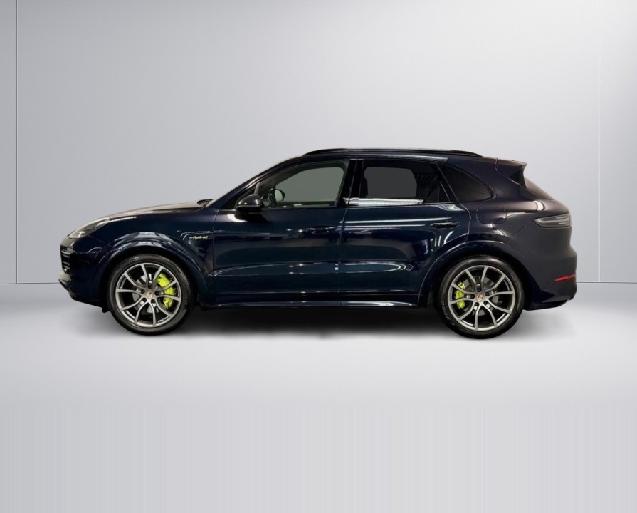 Porsche Cayenne E-Hybrid Platinum Edition (2)
