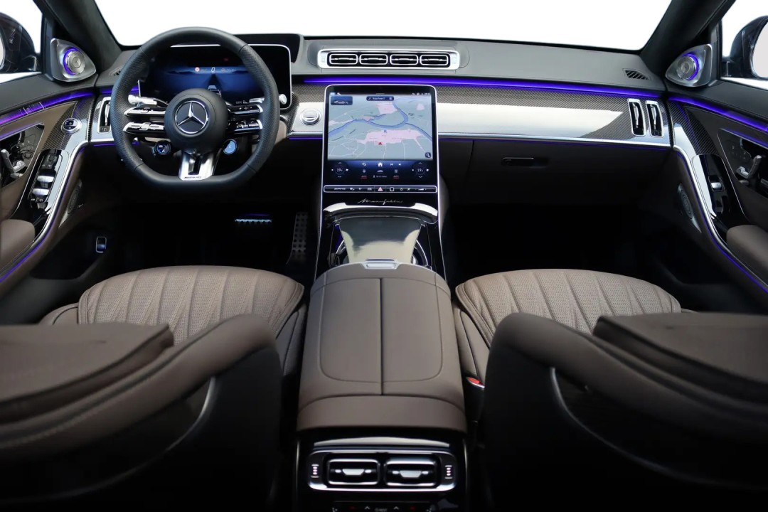 Mercedes-Benz S 63 AMG E Performance - foto 13