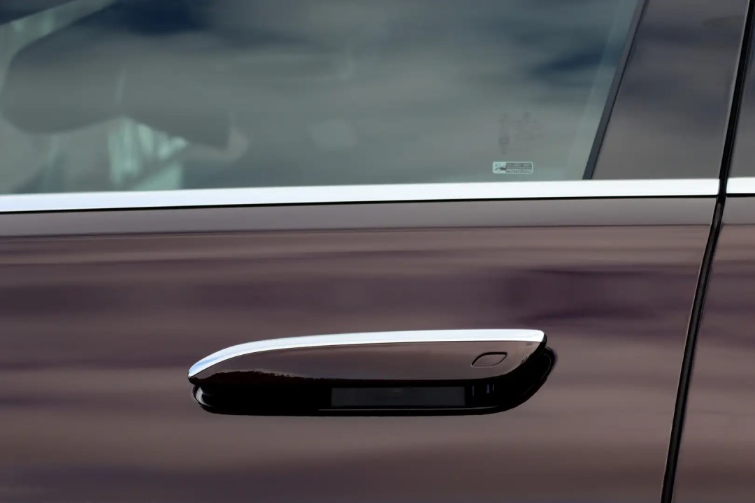 Mercedes-Benz S 63 AMG E Performance - foto 19