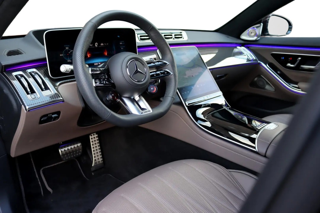 Mercedes-Benz S 63 AMG E Performance - foto 9