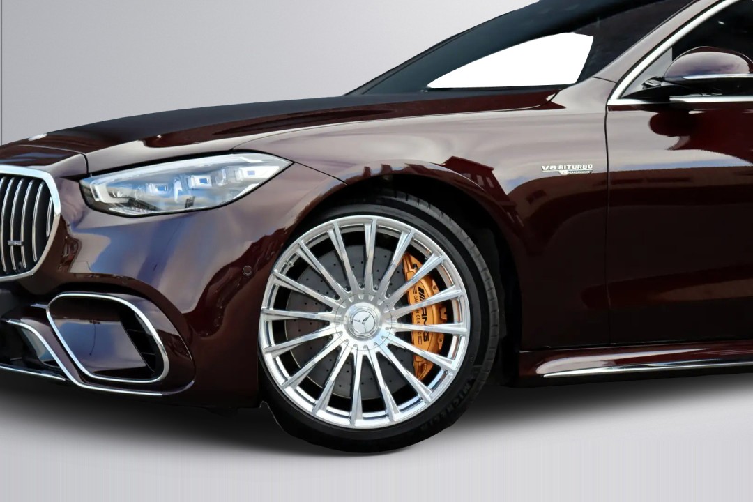 Mercedes-Benz S 63 AMG E Performance - foto 38