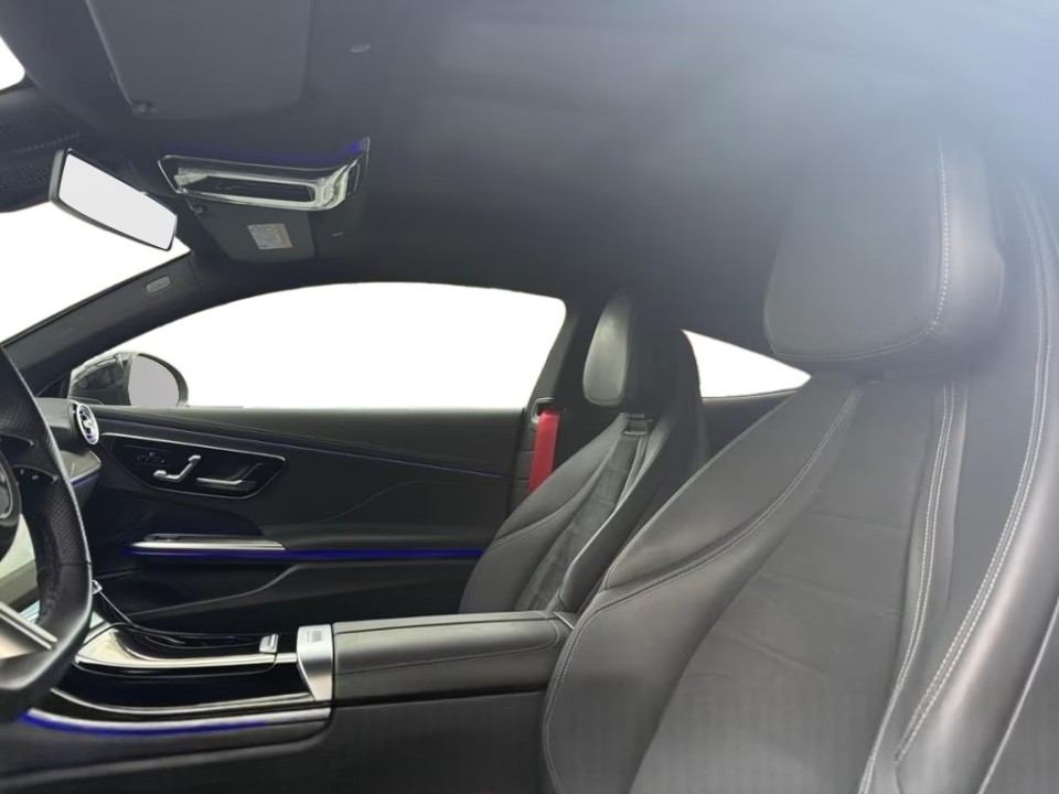 Mercedes-Benz CLE 300e AMG - foto 9